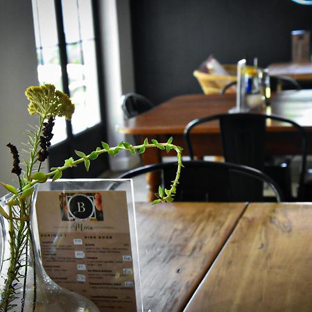 Beautiful Betty Guesthouse Beaufort West Exteriör bild